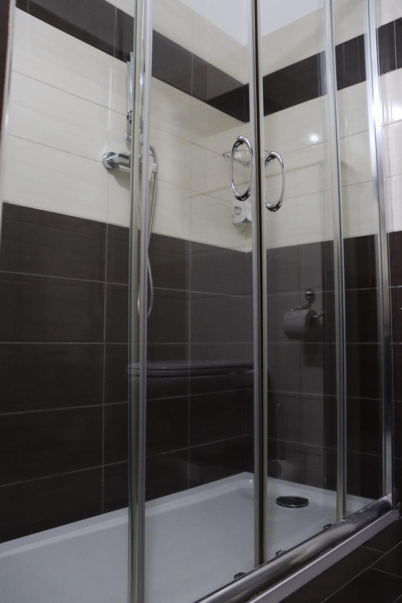 Paradiso Hotel 4*