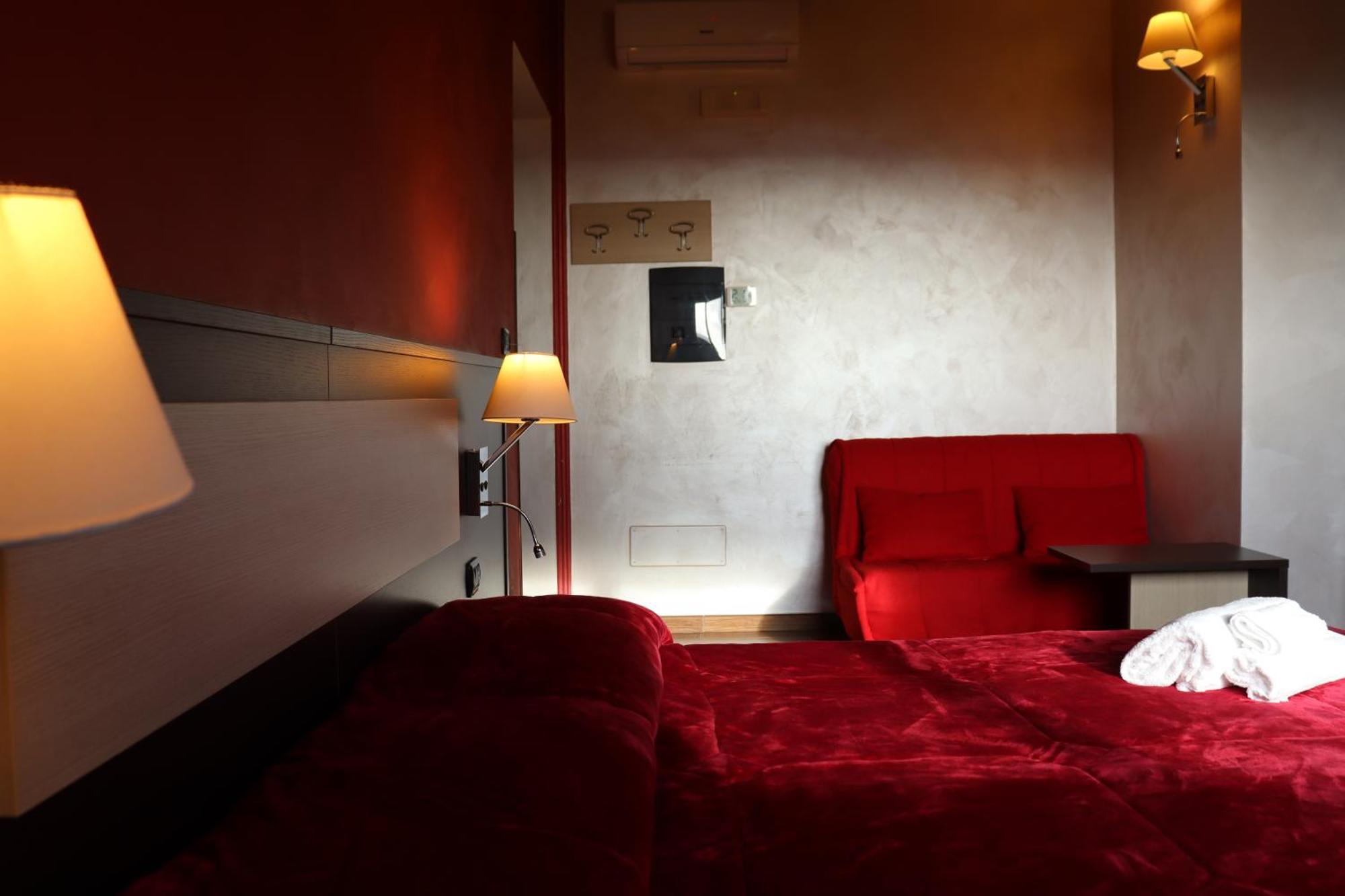 Paradiso Hotel