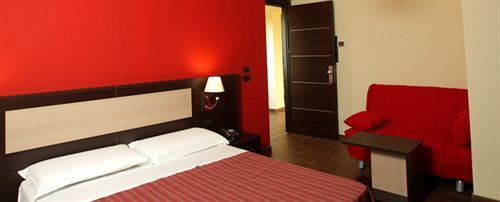 Paradiso Hotel 4*